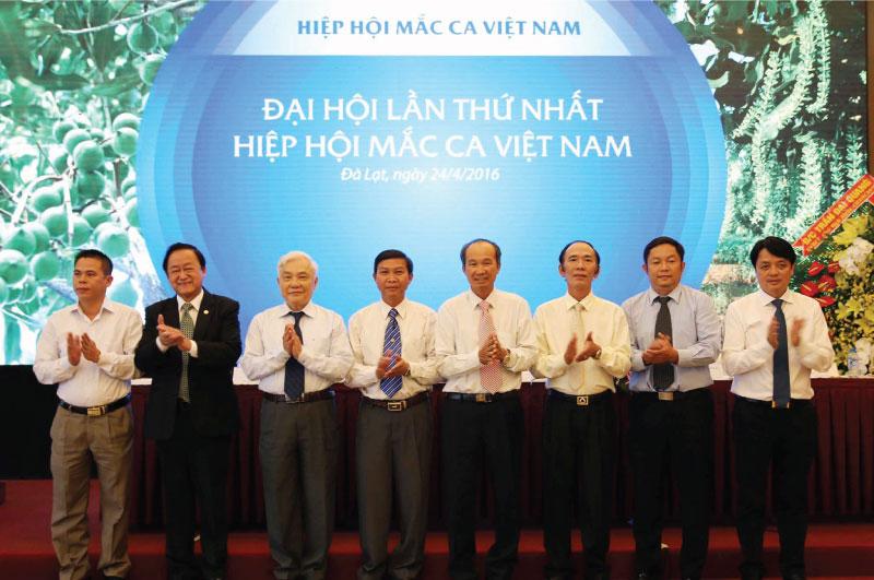 doi-net-ve-hiep-hoi-mac-ca-viet-nam